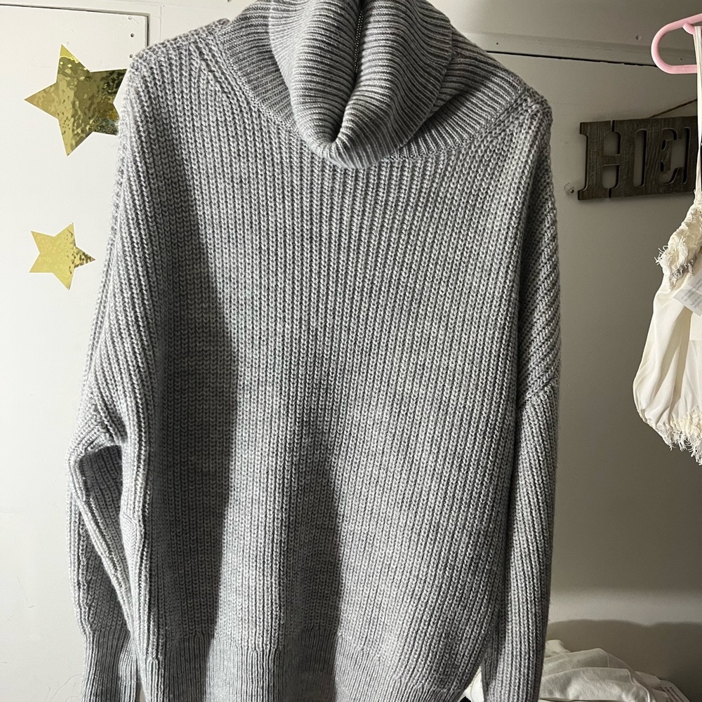 IRO Elegant Gray Knitwear